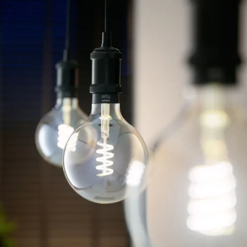 Išmanioji LED lemputė Philips Hue G125 šiltai balta E27 7W (vintažinė) - 7