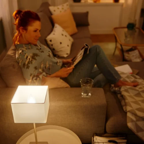 Išmanioji LED lemputė Philips Hue šiltai balta E14 5,2W - 5
