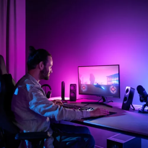 Išmanioji LED juosta Philips Hue Play spalvota 15W (24-27″ ekranui) - 7