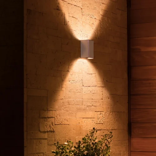 Išmanusis sieninis lauko šviestuvas Philips Hue Resonate spalvota 8W (nerūdijantis plienas) - 4